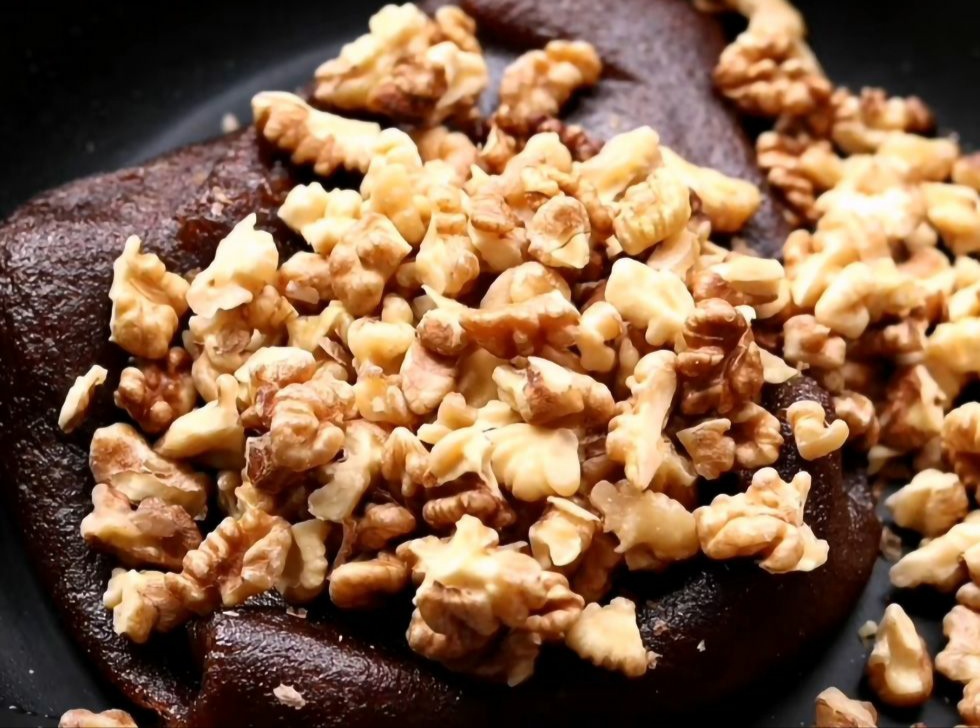 枣泥核桃糕纯手工零添加,枣泥核桃糕热的好吃还是冷的好吃