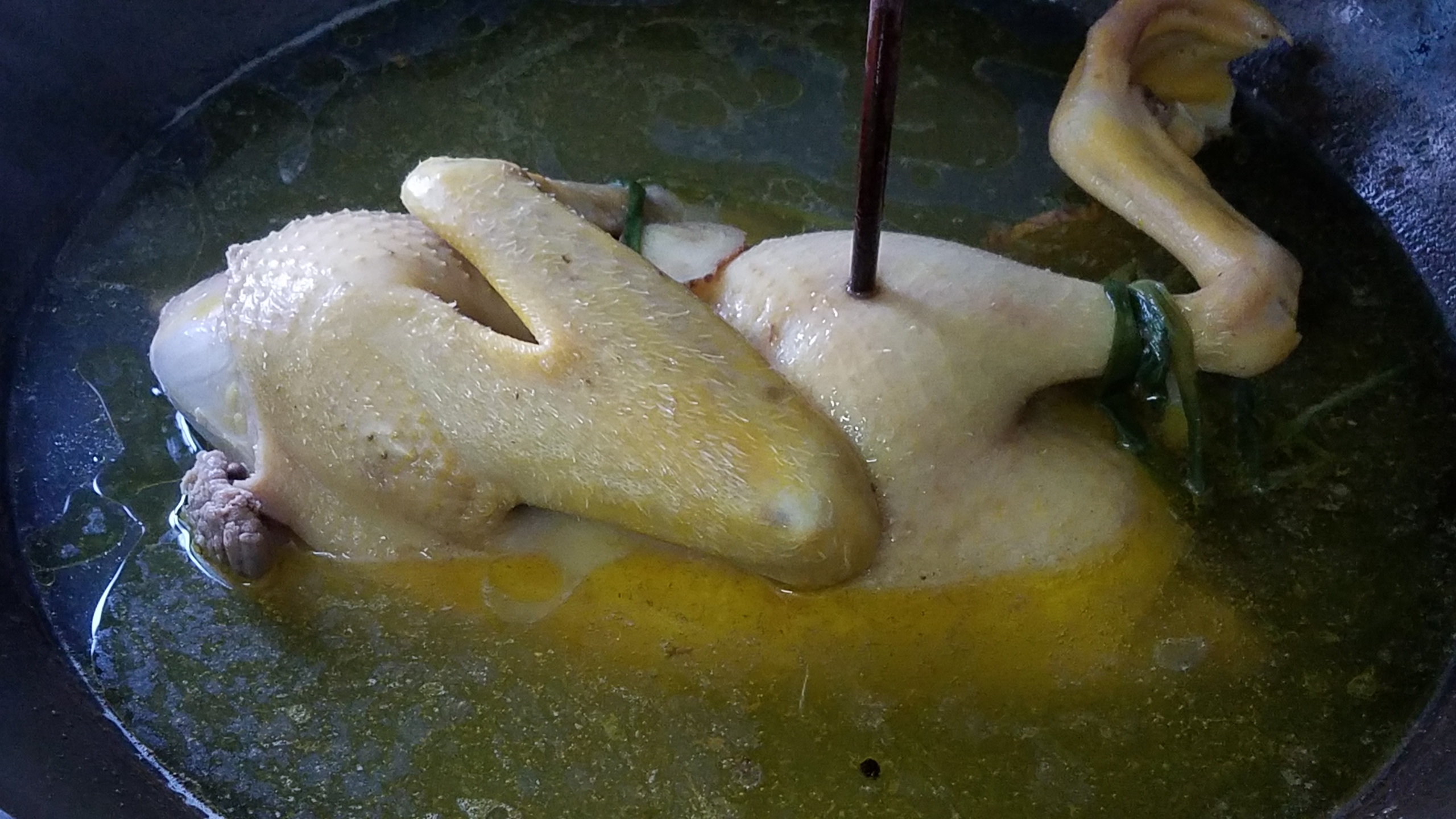 鸭肉别直接炖，教你一个广东做法，营养美味又好吃，味道很棒