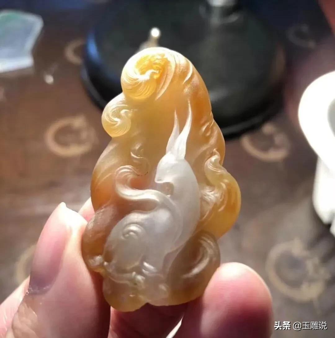 大马坎黄雾翡翠原石切割,大马坎黄雾翡翠手镯