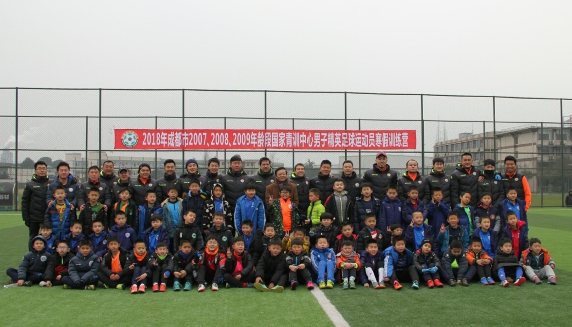 喜报祝贺南充奥航足球俱乐部肖炜锐入选中国精英青少年球员训练营