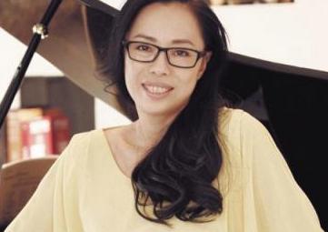 黄绮珊和那英哪个厉害,黄绮珊从出道到45岁翻红前的经历