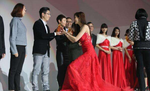 从小美到大的女明星林志玲,从花瓶到实力派