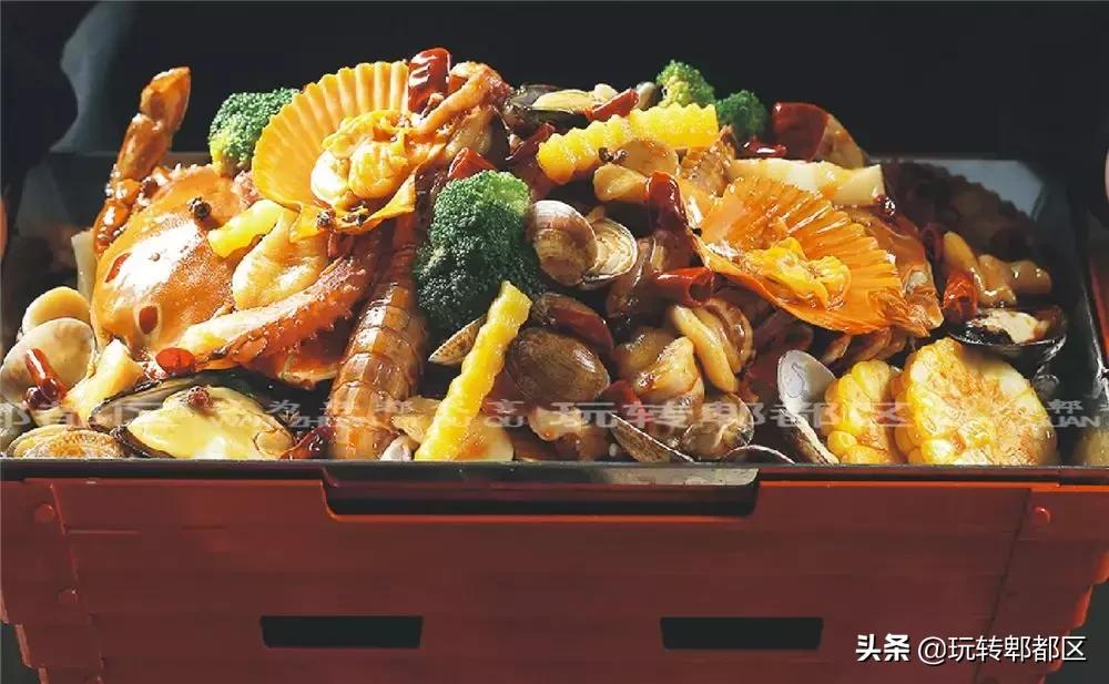 定位郫都犀浦！仲夏夜的狂欢！不仅是新品尝鲜