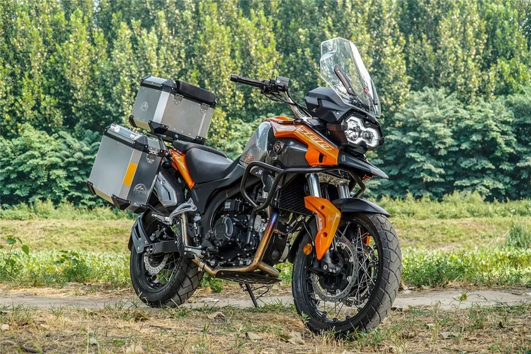 国产拉力车赛科龙rx4,宗申赛科龙rx4拉力车骑行视频