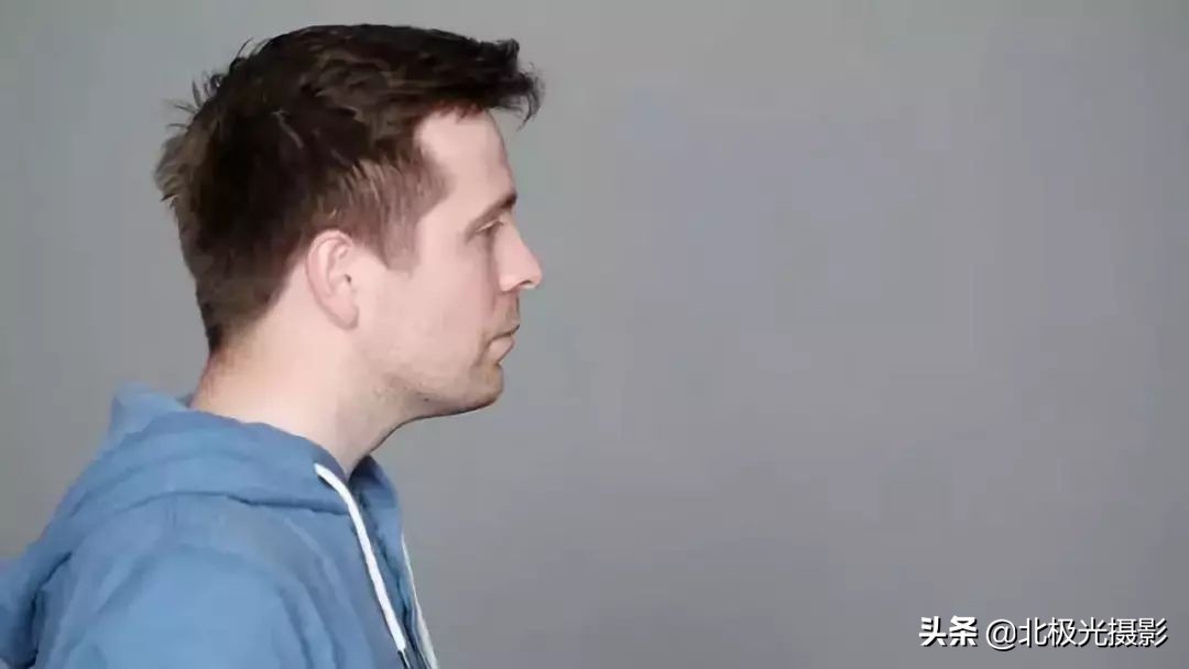 拍照显得脸特别大怎么解决,拍照脸很大怎么办