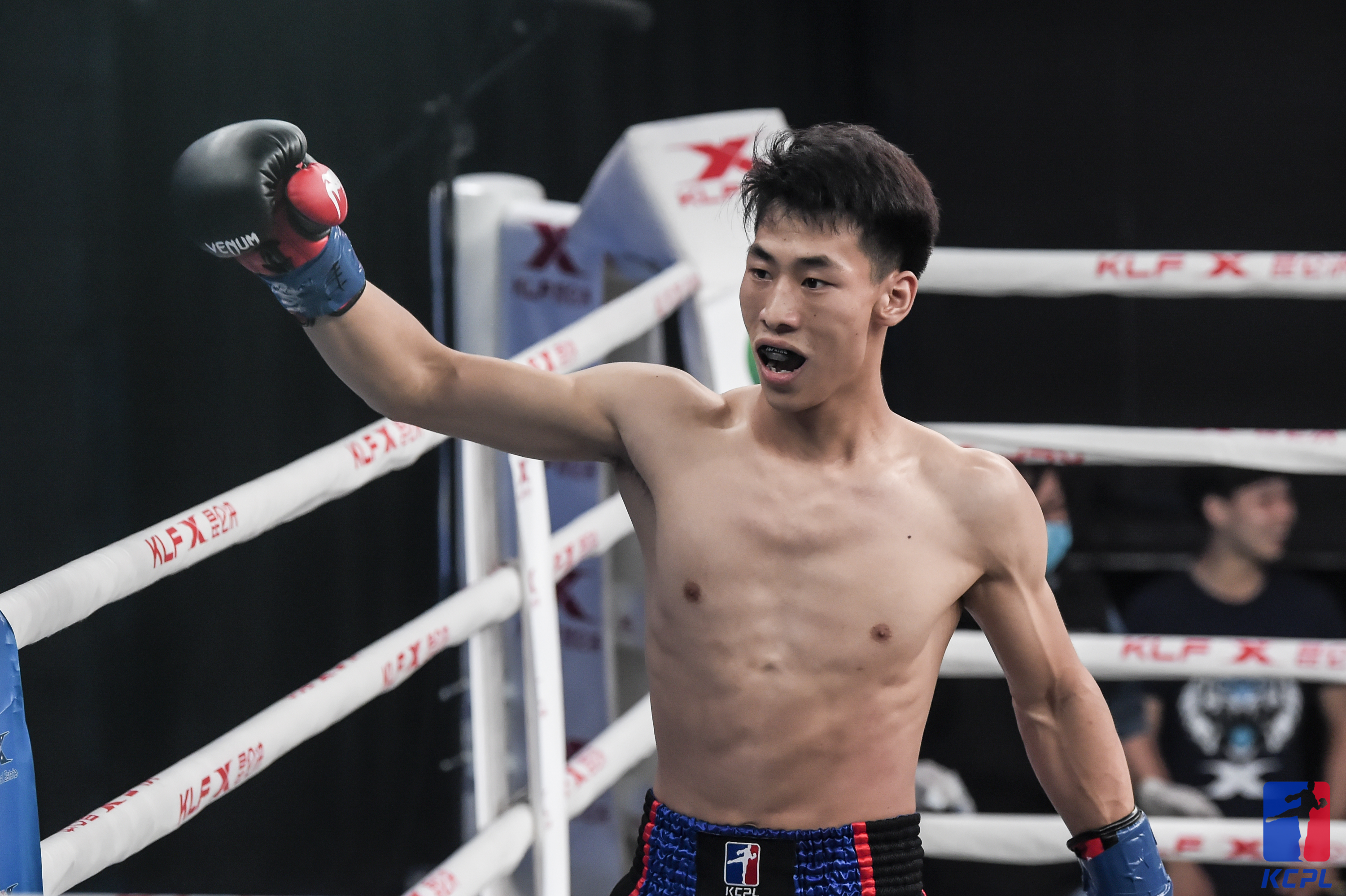 这个中国最被低估的格斗豪门，距离制霸搏击江湖仅剩一步