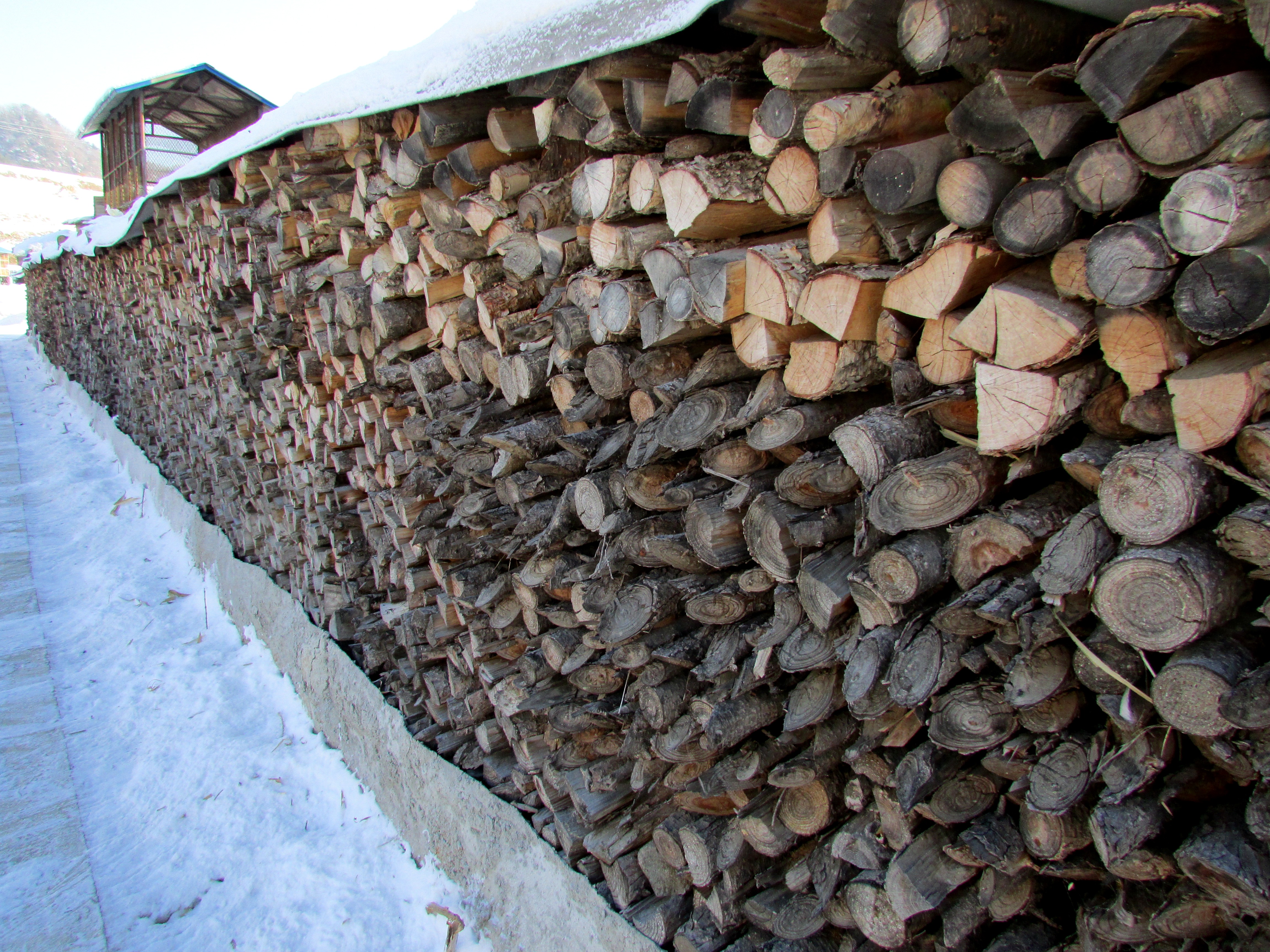 本溪湖里村冬季景色,本溪湖里村景色视频