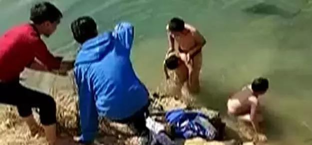 在年岁即将交替的时光里「这一年大岭山都发生了什么大事」