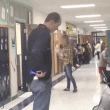 开心一刻gif搞笑动图,搞笑gif段子看起来能量满满