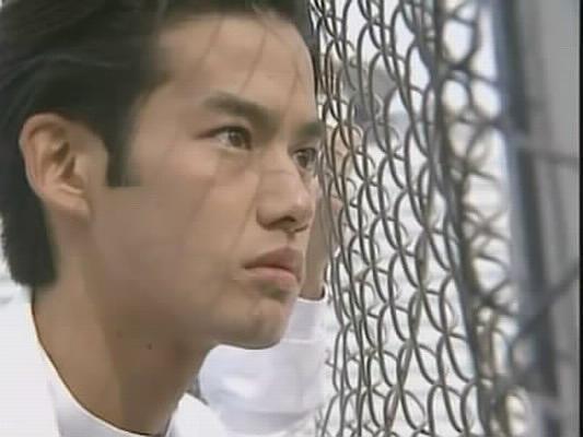 日本男人最想拥有的脸！性感神颜秒杀鲜肉，冻龄大帅哥竟单身