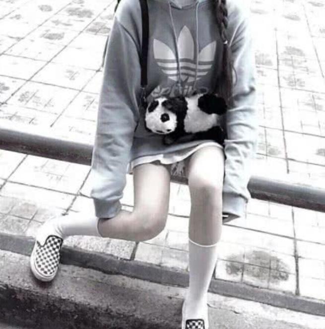 女人易遗尿用什么方法来治,分泌物多裤子湿怎么办