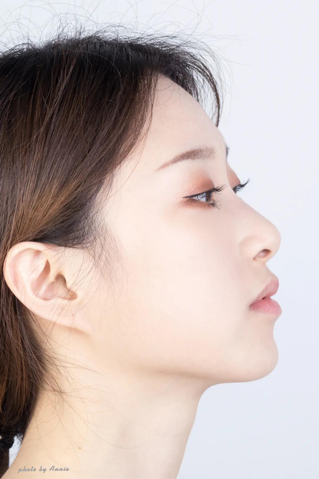 用到铁皮都不舍得丢的粉饼,好用便宜的粉饼和睫毛打底