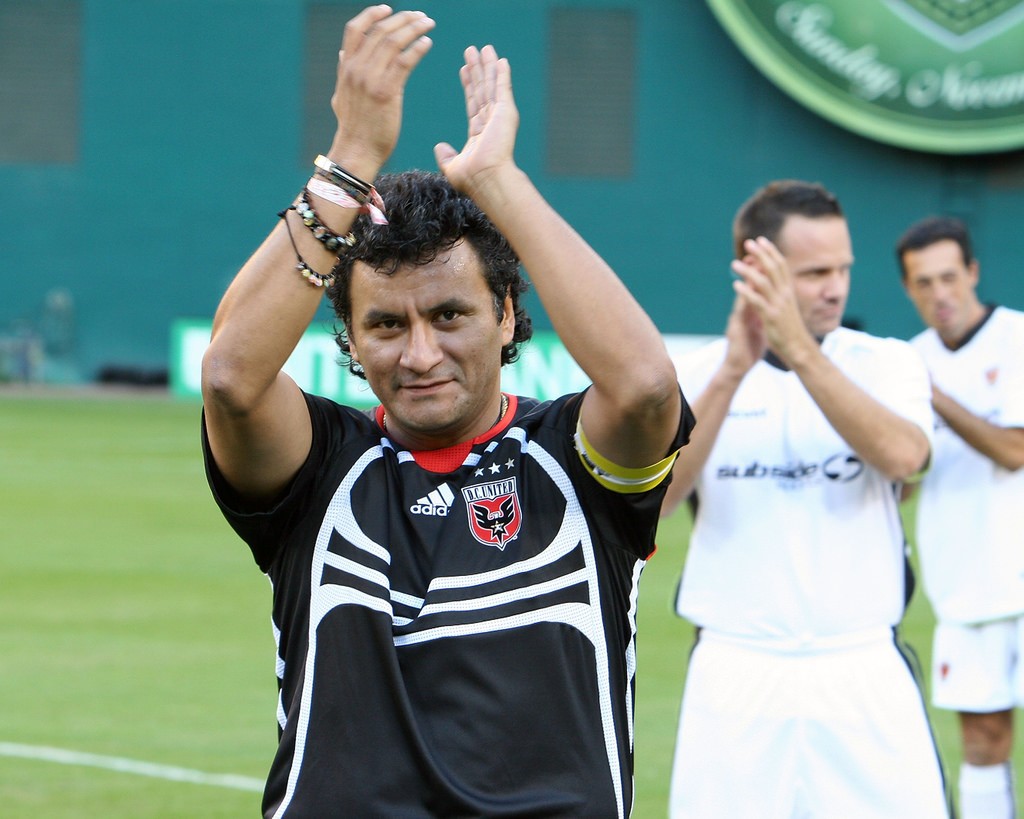 足坛孤胆英雄名单,足坛十大孤胆英雄