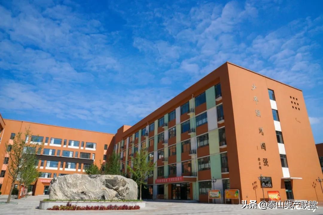 万象新天学区房,万象新天房子是学区房吗