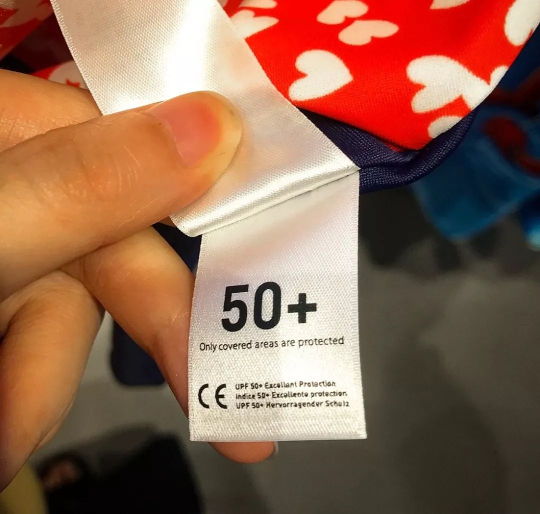 儿童泳衣买哪种最好,泳衣测评儿童10岁左右