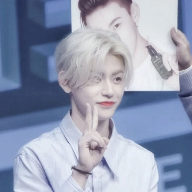 权志龙染发色,权志龙引领韩国染发潮流