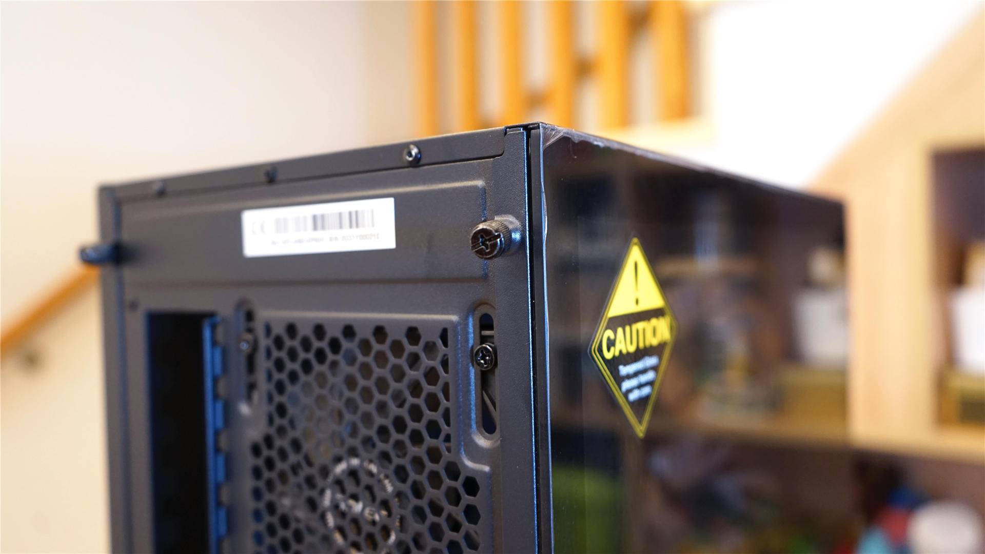 安钛克机箱标配风扇够用吗,安钛克静音机箱哪款最好