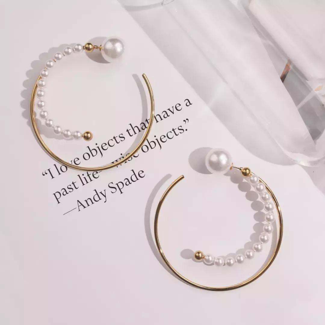 刘亦菲耳环搭配图片,刘亦菲脸小吗