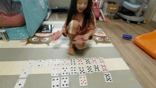 一副扑克牌早教,扑克牌的早教玩法