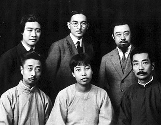 林徽因被冰心暗讽，被鲁迅骂“不纯洁”，为何她本人从不还嘴？