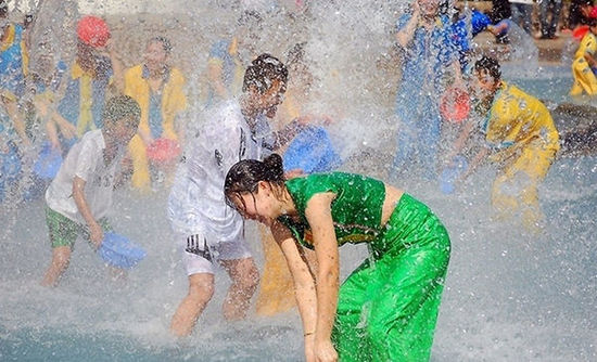 泰国游攻略大全泰国泼水节,泰国泼水节旅游详细攻略