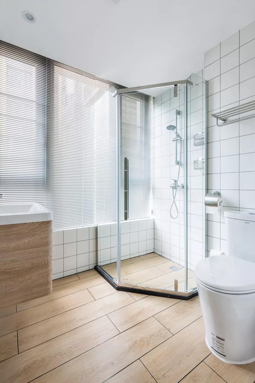 小户型入户门正对卫生间如何解决,入户正对卫生间