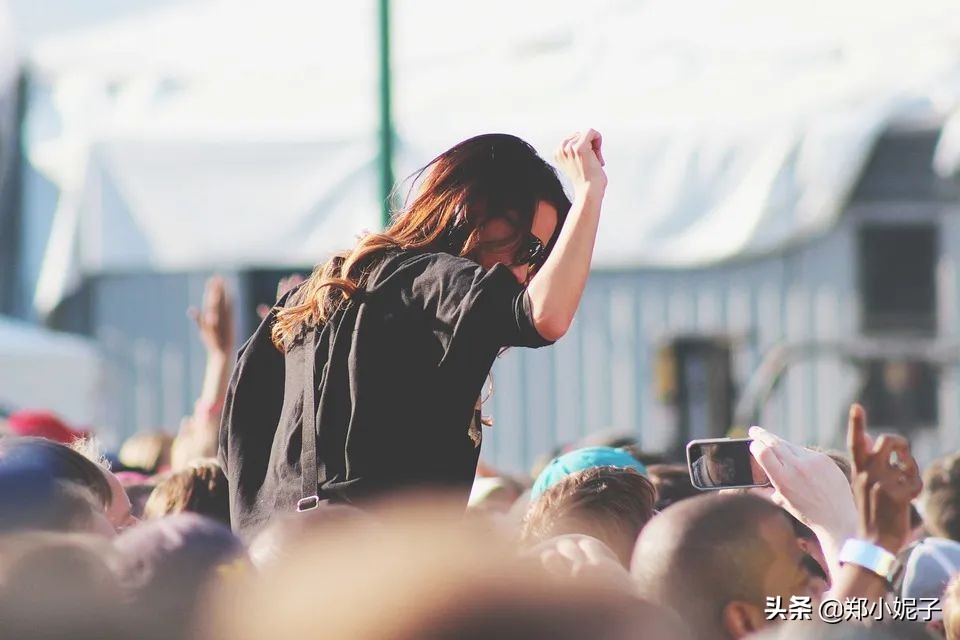 给现在迷茫年轻人的建议,给年轻人的一些建议如何摆脱迷茫