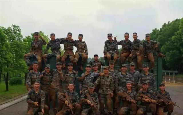 军校学员毕业有时间回家吗,军校什么情况下才能离校