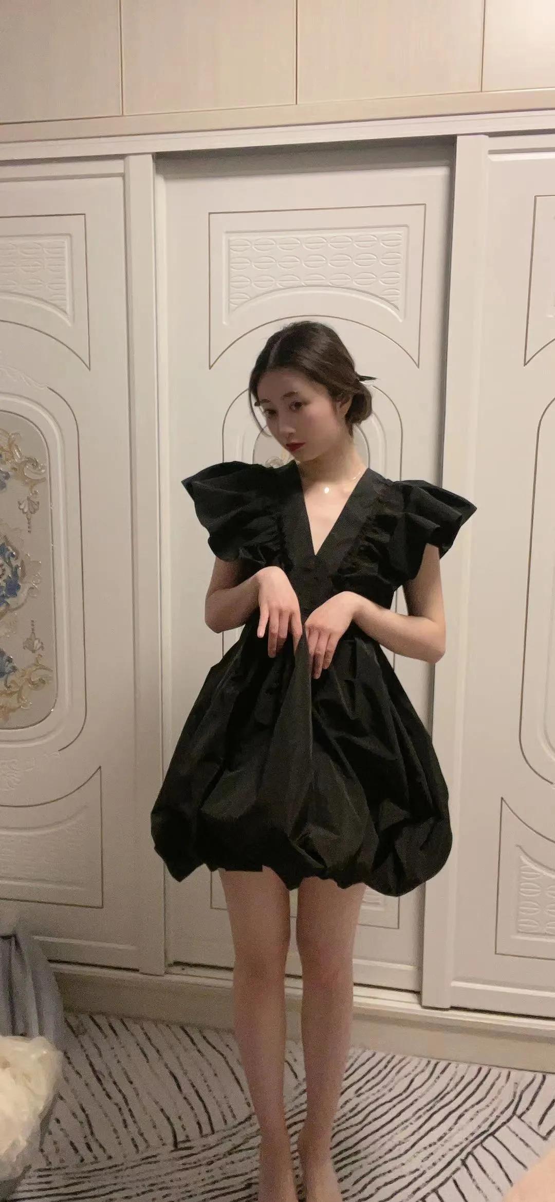 今年必入手的小裙子,比bm便宜的店铺