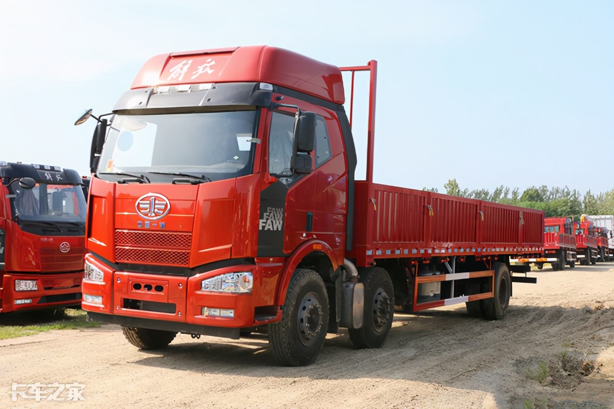 国内重卡行业下半年断崖式下降,重卡销量迎来了断崖式的下跌