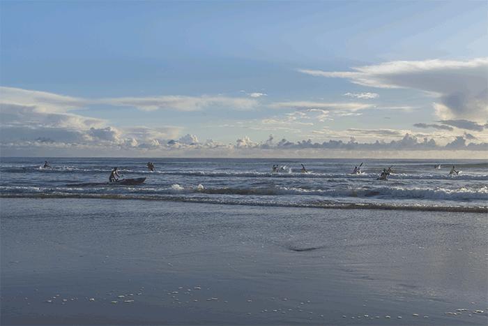 海滩怪石古渔村，名气不及三亚，但现在却越来越多东北人在此定居