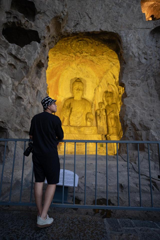 龙门石窟中国四大石窟之一,龙门石窟是中国四大石窟之首吗