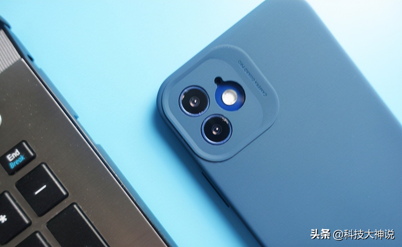 ESR亿色MFM手机壳体验:既能保护手机,又特别美观