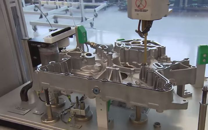 中国为什么造不出世界顶级发动机,中国为什么造不出最好的汽车