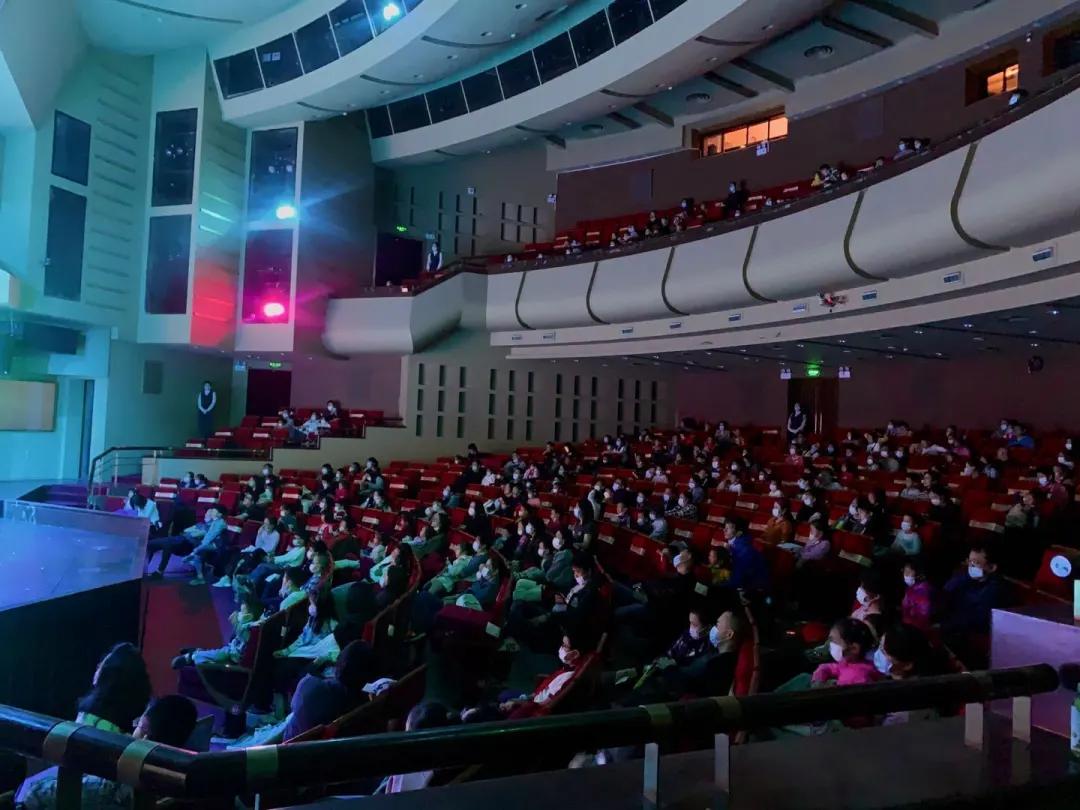 重庆沙坪坝王府井遛娃好去处,遛娃逛街两不误