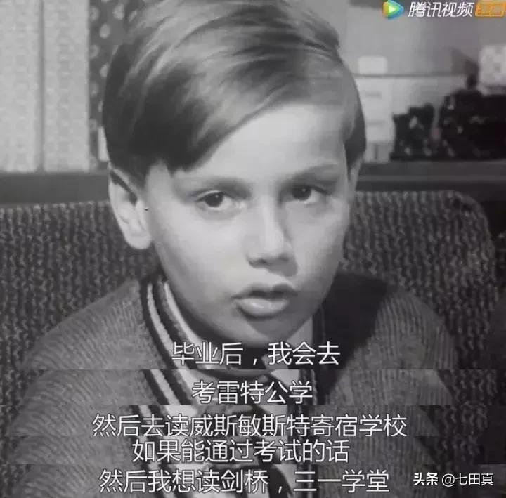 如何看待自嘲废物的985大学生,211毕业研究生自嘲当个废物的背后