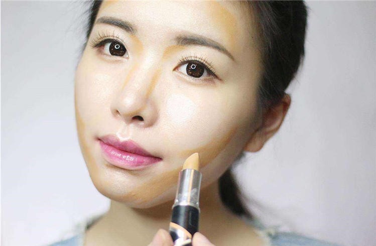 妆容显脏是为什么,妆容发灰是什么原因