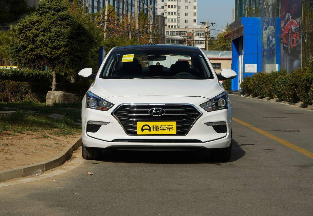 名图顶配,现代名图买自吸还是带t