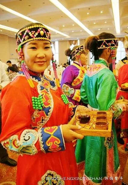 黑河挨着哪里,黑河远方文学