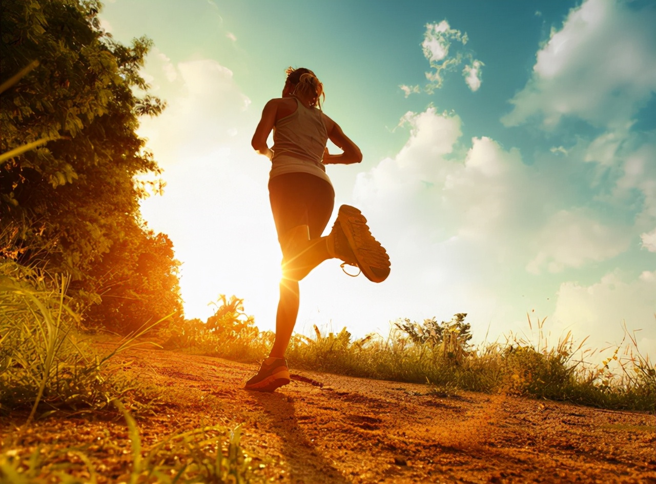 老年斑一刮就干净,年轻人起了老年斑是什么原因