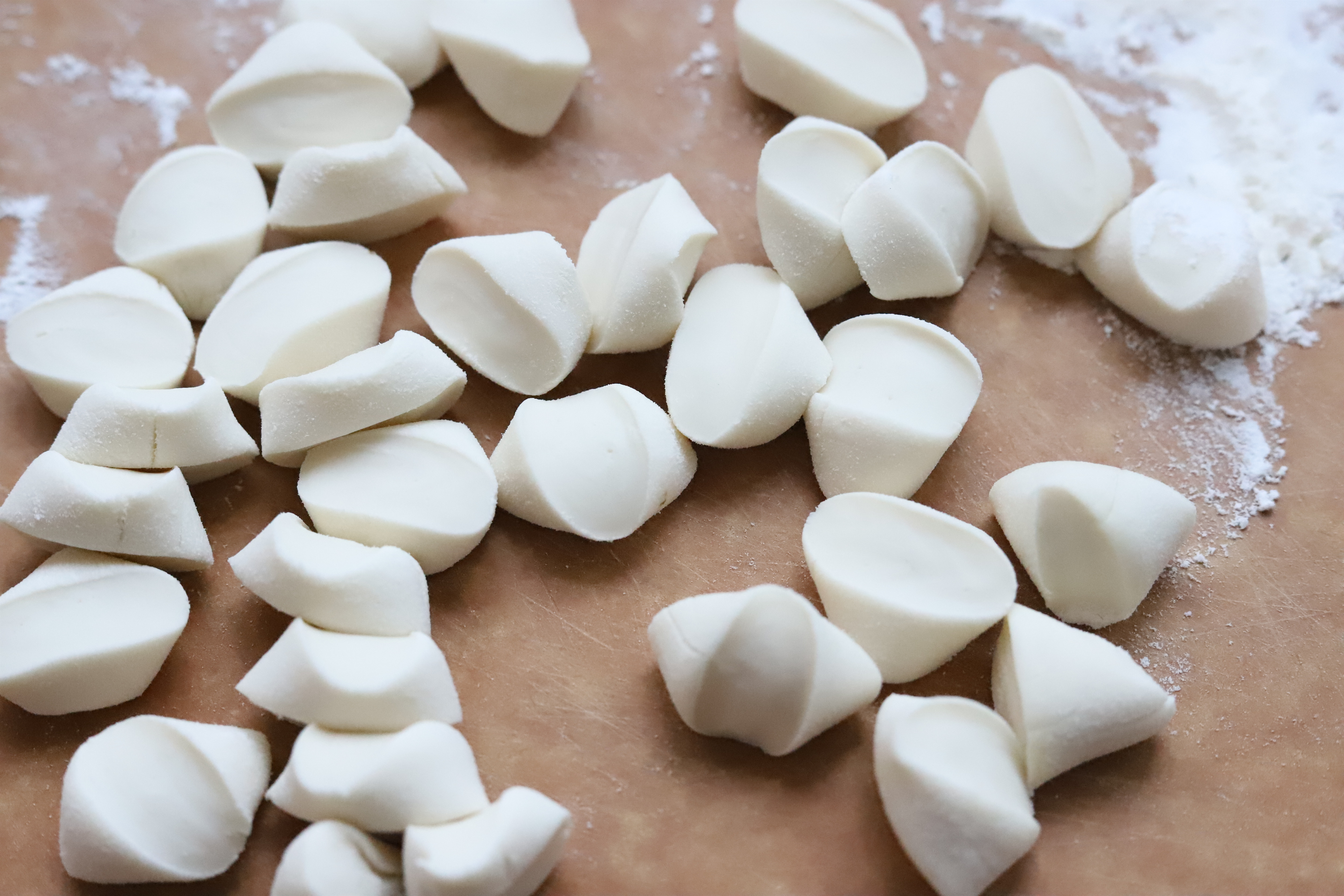 1岁宝宝虾仁鸡蛋小馄饨馅的做法,宝宝辅食虾仁胡萝卜小馄饨的做法