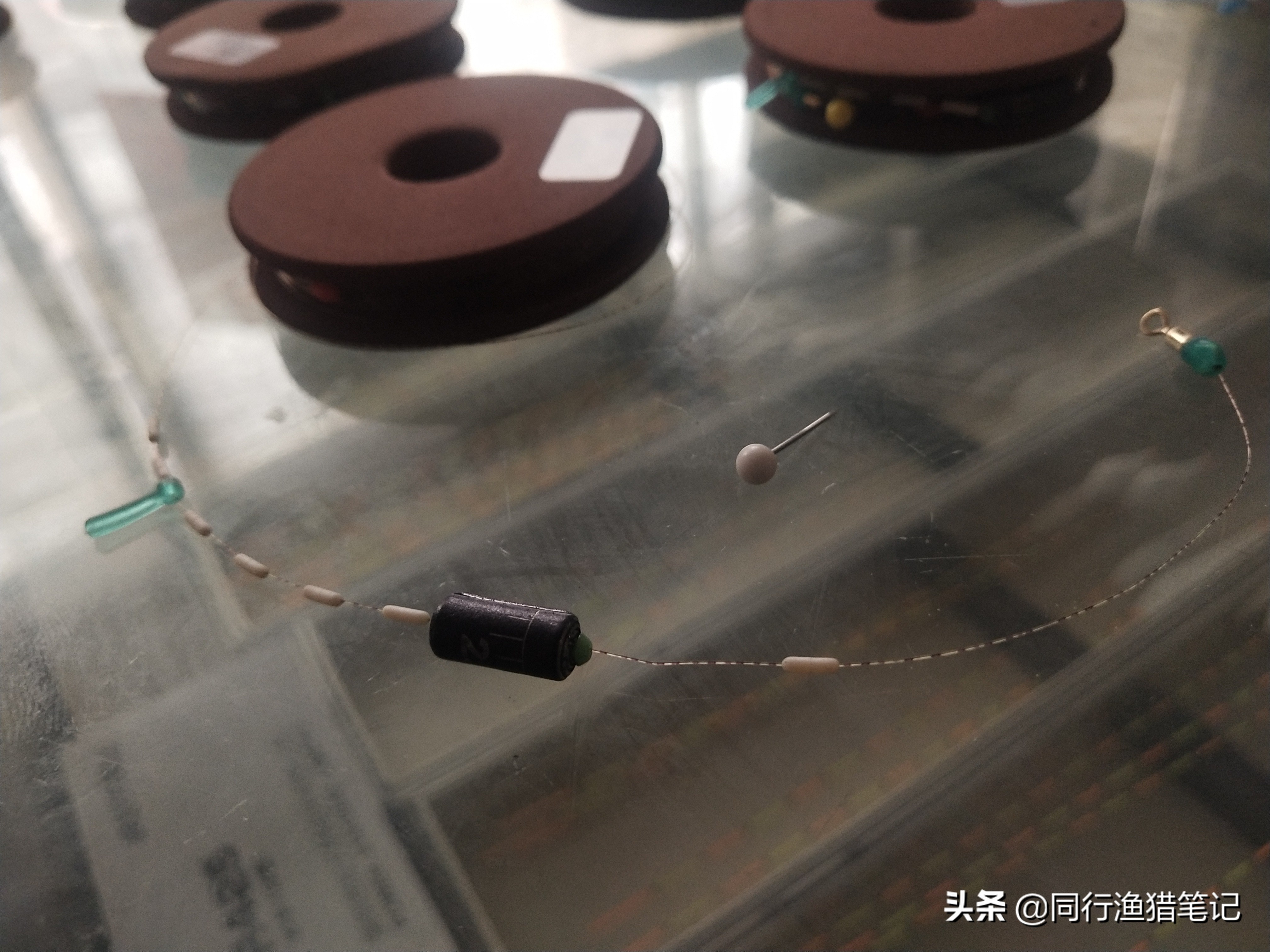 这位钓鱼小伙的遭遇让我醍醐灌顶，这不就是十年前的我吗？