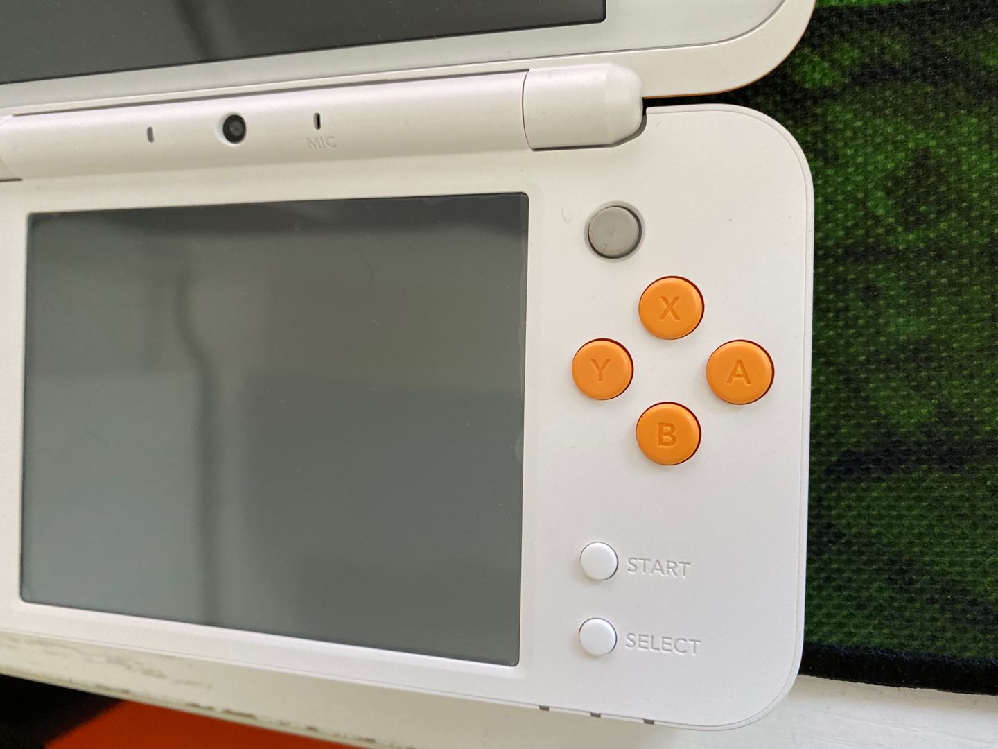 游戏机switch到底该不该入手,switch游戏机2代测评