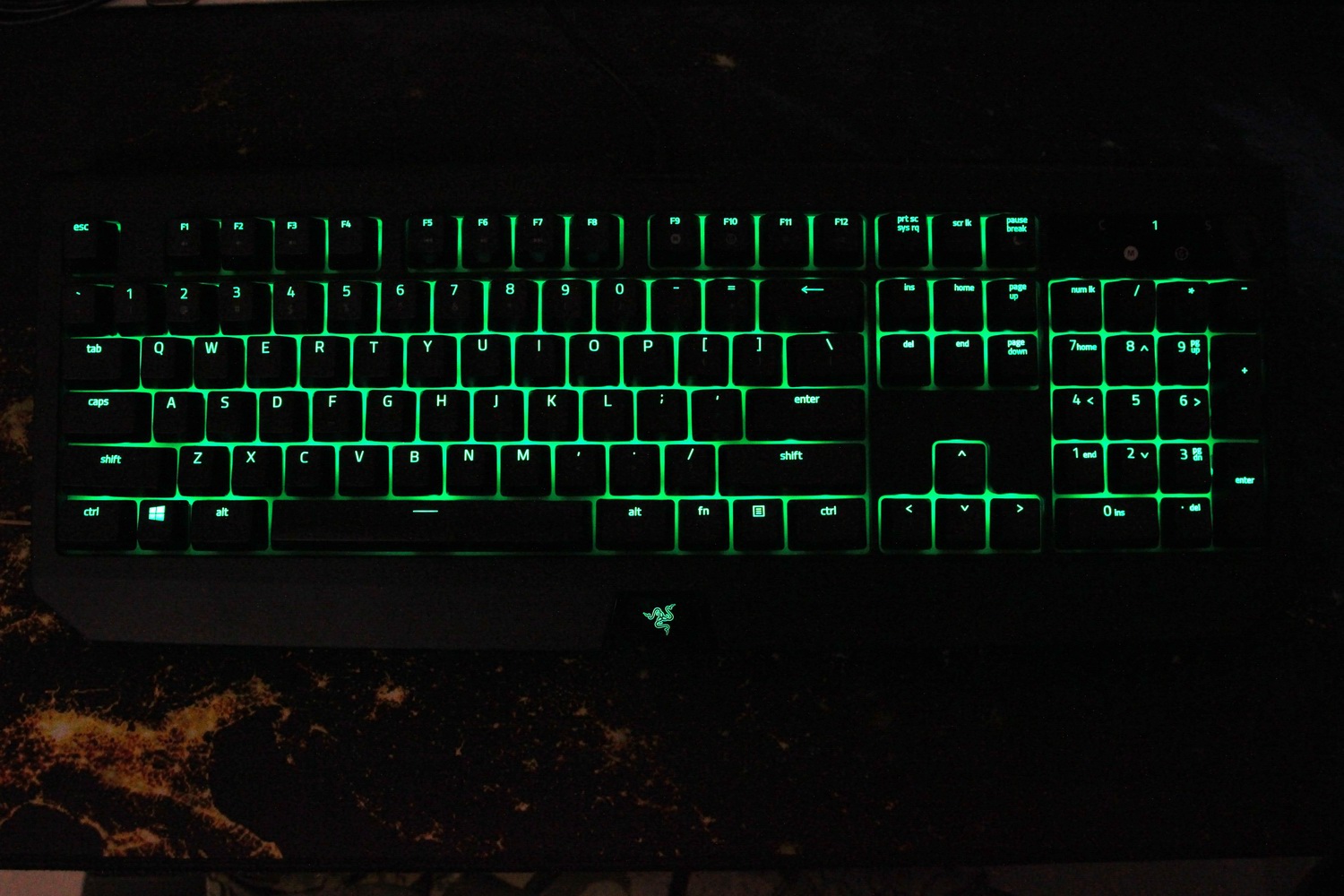 雷蛇黑寡妇蜘蛛精英版键盘测评,雷蛇黑寡妇蜘蛛键盘108测评