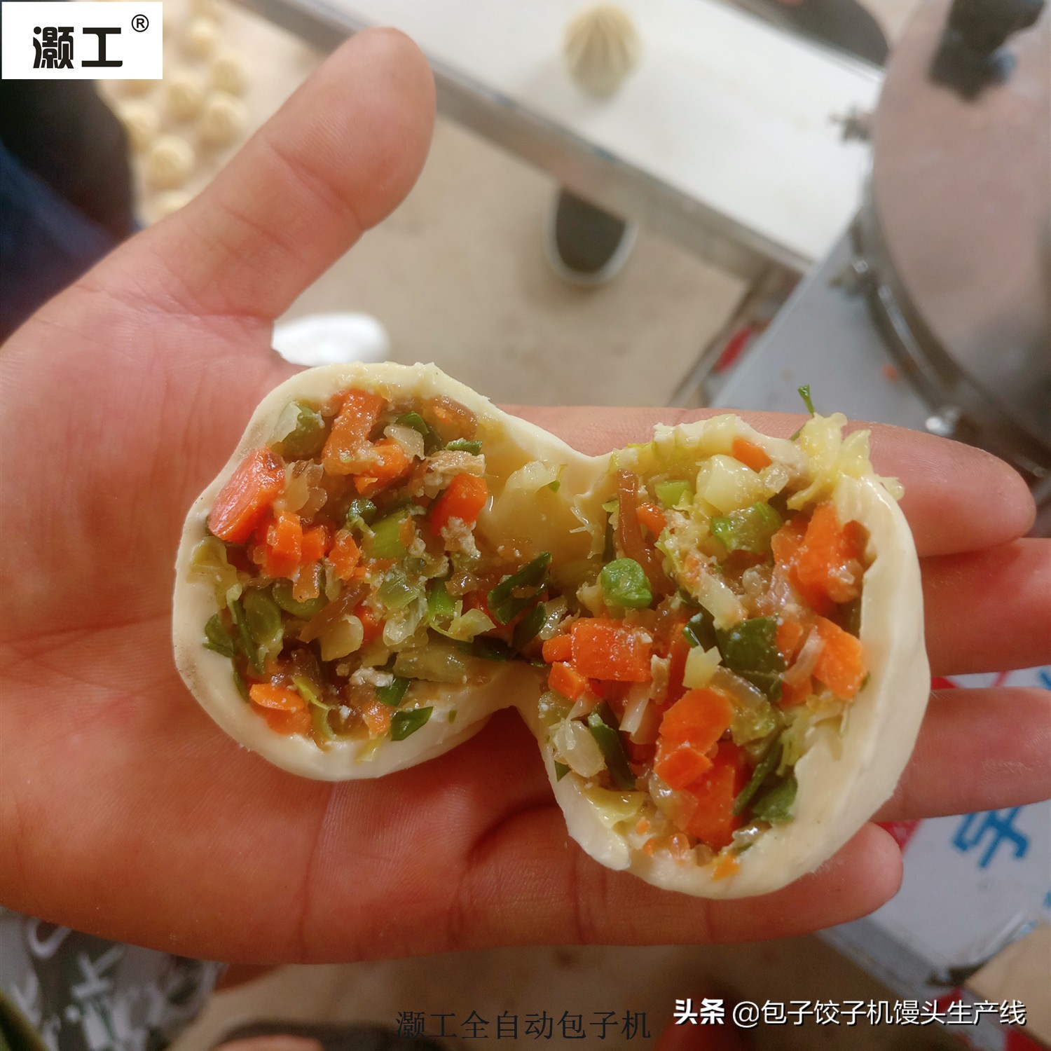 大型全自动包子机操作视频,全自动包子机制作包子全过程视频