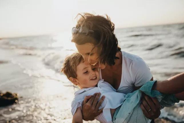 小时候日本动画片00后,8090年代动漫