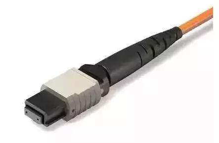 标准光纤连接器,光模块和光纤连接器