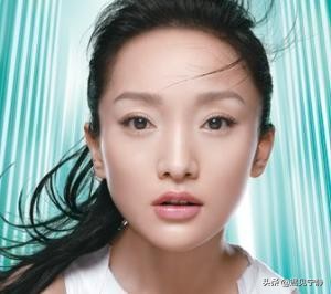 周迅早年艺术照片被曝价值184万,周迅拍卖