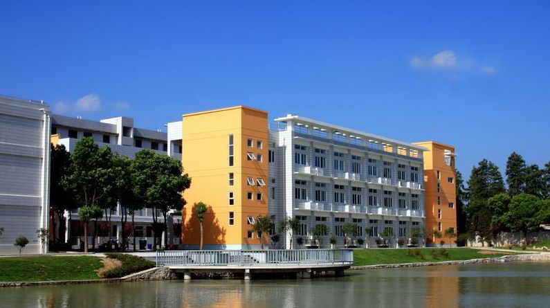 武汉中学排名前十的学校,杨春湖实验中学在武汉排名