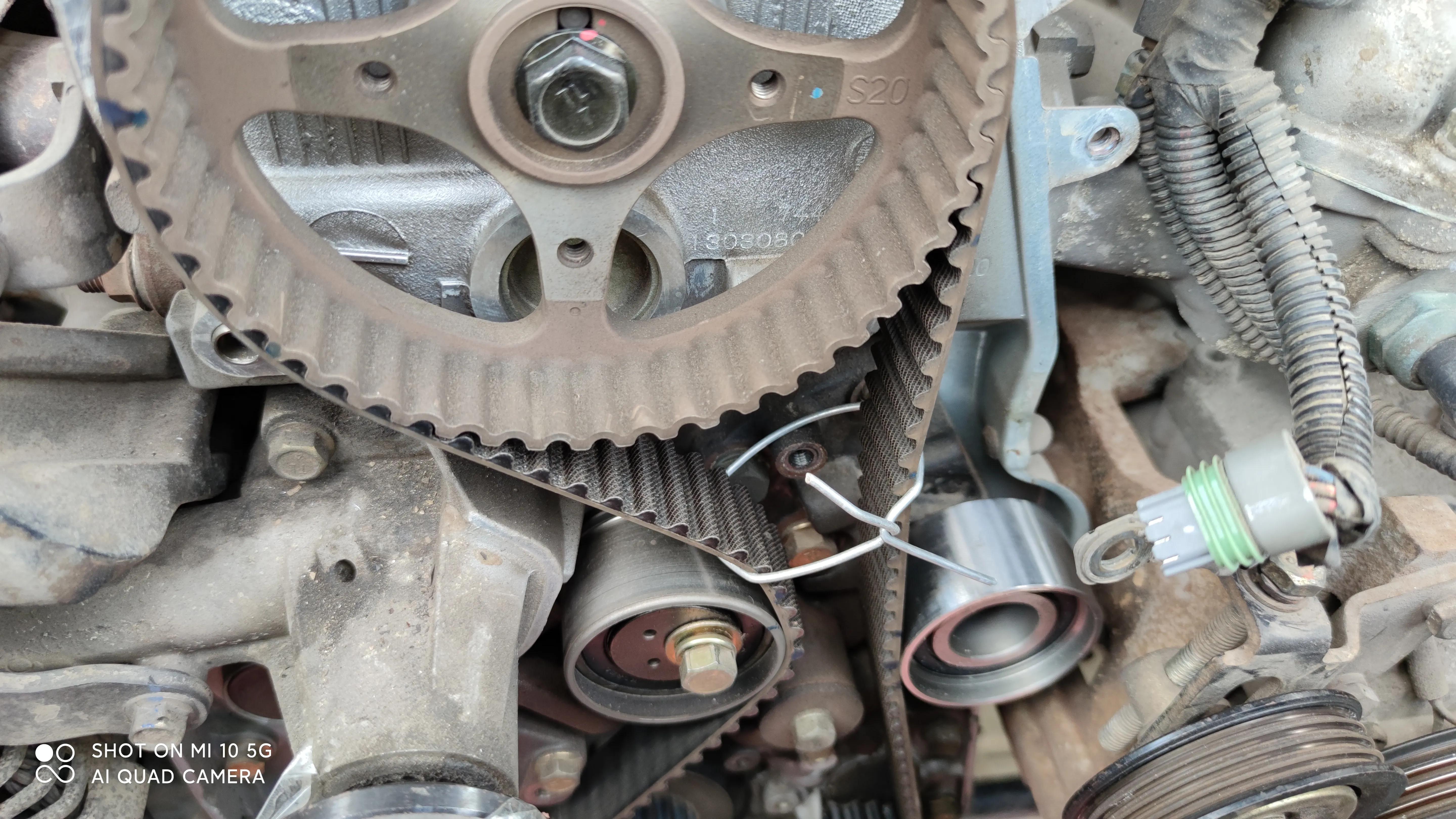 更换汽车正时皮带的操作方法步骤,汽车正时皮带更换步骤看了很简单